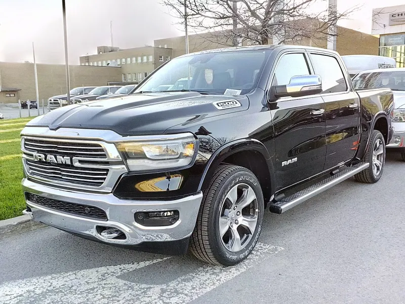 RAM 1500 Limited Night Edition