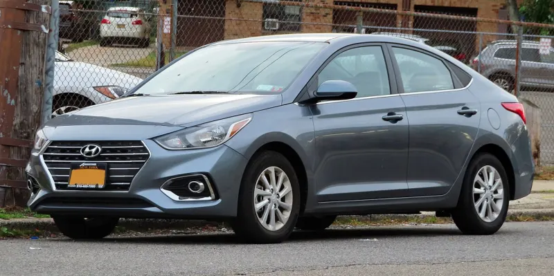 Hyundai Accent Luxe Sedan